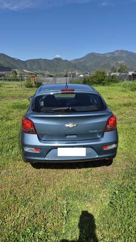Chevrolet Cruze 1.8 LS  4 x 2 AT. - Imagen 3
