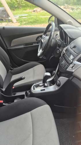 Chevrolet Cruze 1.8 LS  4 x 2 AT. - Imagen 5