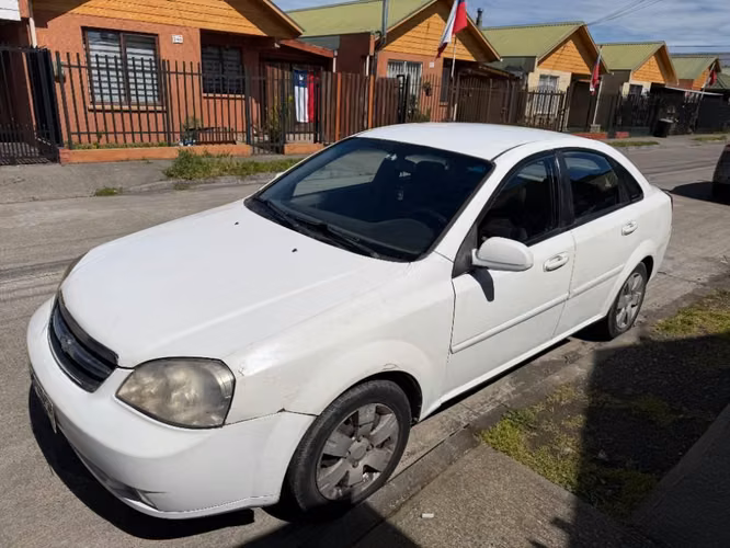 Vendo Chevrolet optra 2012