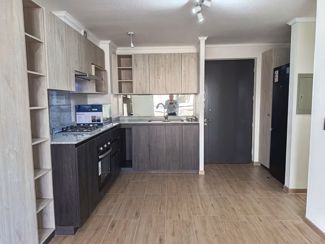 Moderno Departamento en el Corazón de Talca | 2D + 2B con Terraza, Conectividad y Seguridad 24/7 - Imagen 1