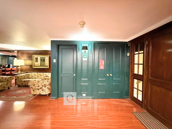 VENTA OFICINA 15HAB 3BA SANTIAGO - Imagen 4