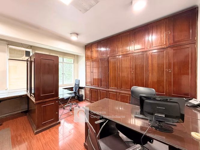 VENTA OFICINA 15HAB 3BA SANTIAGO - Imagen 17