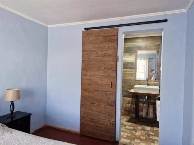 CASA EN VALLE DE ELQUI - GUALLIGUAICA 3 HAB 3 BAÑOS 4 ESTAC. SUP TOTAL  681 MT VICUÑA
