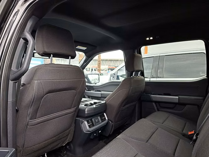 FORD F-150 2025 - Imagen 12