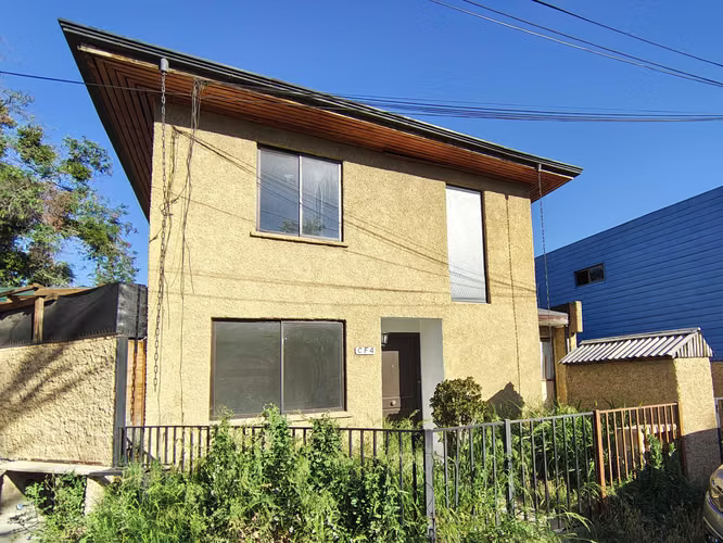 Acogedora y Luminosa Casa en San Bernardo (185265)