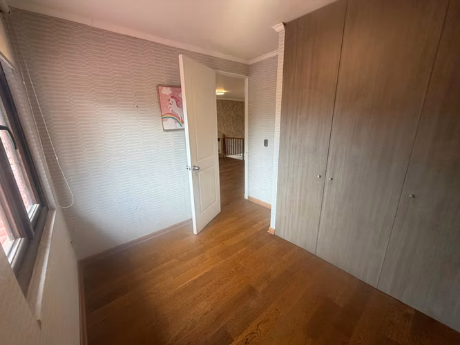 ARRIENDO CASA 5HAB 4BA COLINA - Imagen 23
