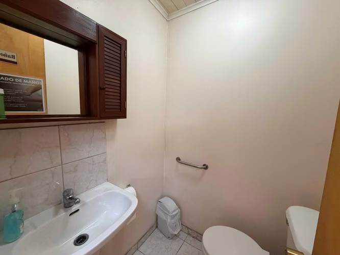 Casa Amplia para uso comercial o habitacional (185274)