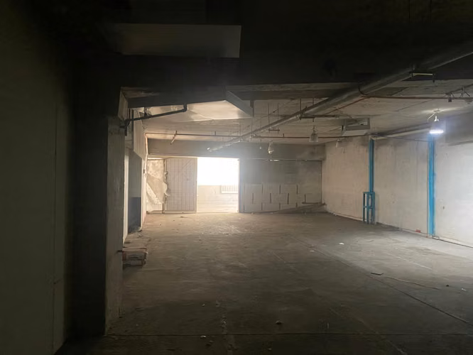 BODEGA 200 mt2, Extraordinaria, Las Condes - Imagen 2