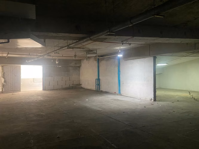 BODEGA 200 mt2, Extraordinaria, Las Condes - Imagen 4