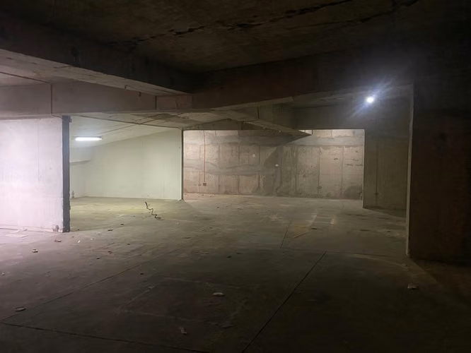 BODEGA 200 mt2, Extraordinaria, Las Condes - Imagen 11