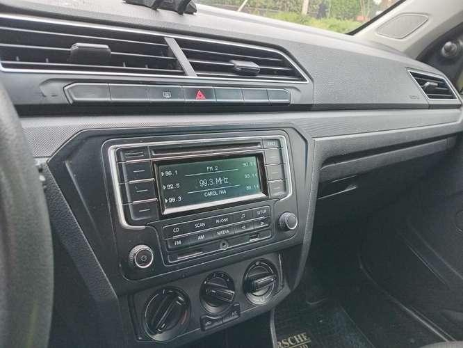 VOLKSWAGEN VOYAGE 1.6 POWER 4X2 2AB AC MT 4P. 2019
