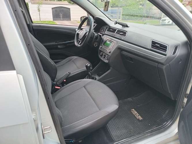 VOLKSWAGEN VOYAGE 1.6 POWER 4X2 2AB AC MT 4P. 2019
