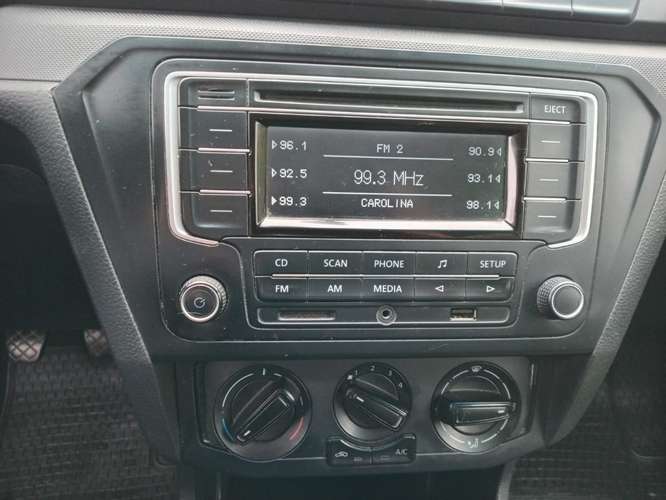 VOLKSWAGEN VOYAGE 1.6 POWER 4X2 2AB AC MT 4P. 2019
