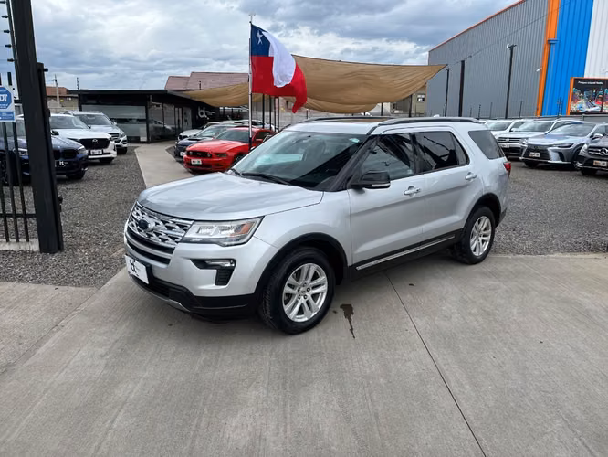 FORD EXPLORER XLT 4X4 3.5 2019