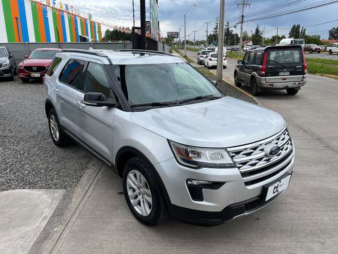 FORD EXPLORER XLT 4X4 3.5 2019
