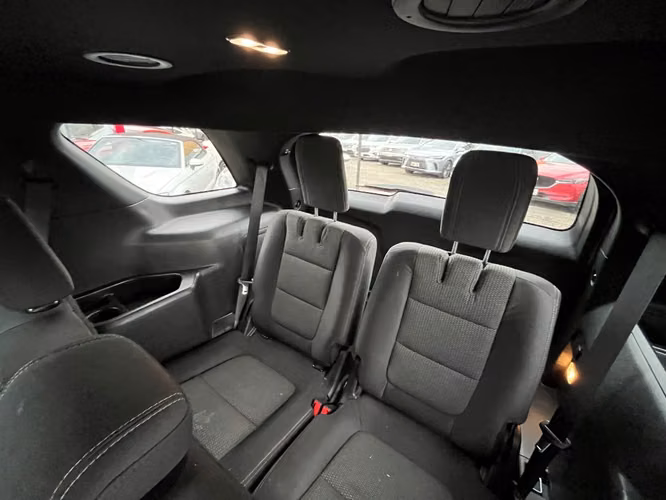 FORD EXPLORER XLT 4X4 3.5 2019 - Imagen 16
