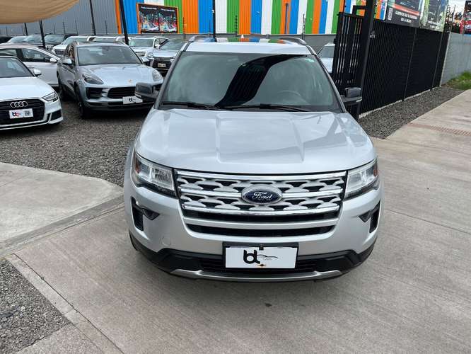 FORD EXPLORER XLT 4X4 3.5 2019