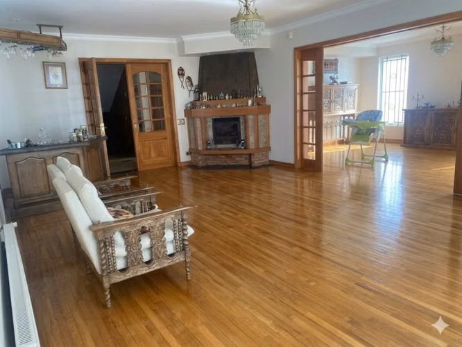 SE VENDE AMPLIA CASA EN JARDIN DEL MAR VIÑA DEL MAR