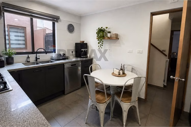 Hermosa casa chicureo/el remanso. venta o arriendo - Imagen 11