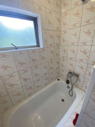 CASA ARRIENDO CASA INTERIOR MUY CÓMODA Y EN SECTOR RESIDENCIAL DE LA REINA ALTA