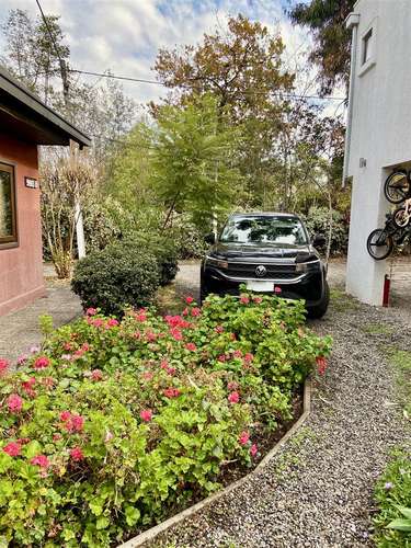 CASA ARRIENDO CASA INTERIOR MUY CÓMODA Y EN SECTOR RESIDENCIAL DE LA REINA ALTA