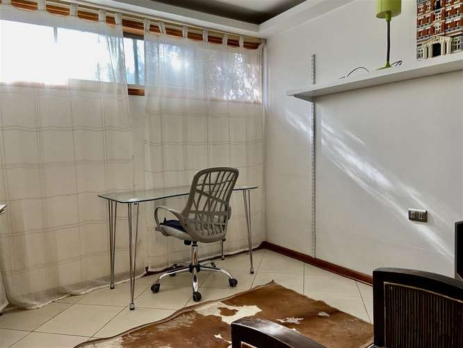 CASA ARRIENDO CASA INTERIOR MUY CÓMODA Y EN SECTOR RESIDENCIAL DE LA REINA ALTA