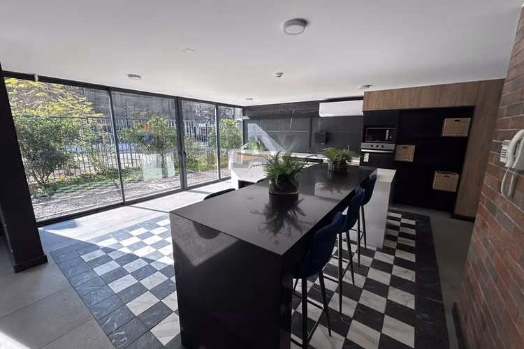 Moderno depto con amplia terraza 2d-2b-1e-1b - Imagen 34