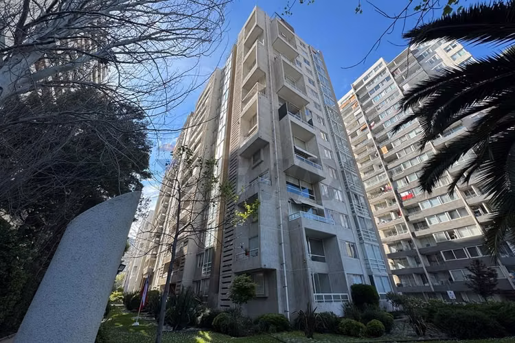 Hermoso dpto 3dor+est+bd exequiel fdez/av macul - Imagen 2