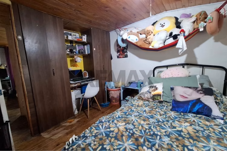 4 dormitorios / amplio living y patio - Imagen 13