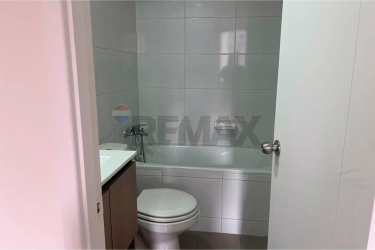 Departamento , con una ubicación privilegiada - Imagen 16