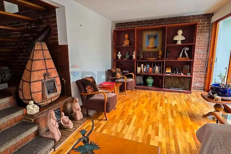 Casa de 5 dormitorios en macul - Imagen 5