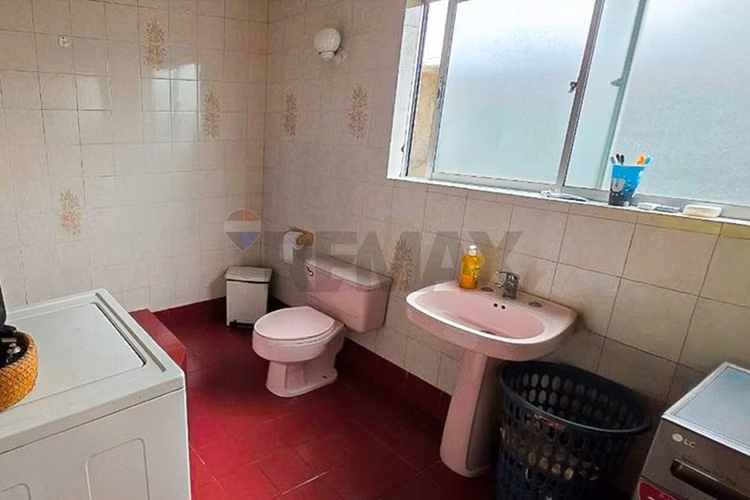 Casa de 5 dormitorios en macul - Imagen 18