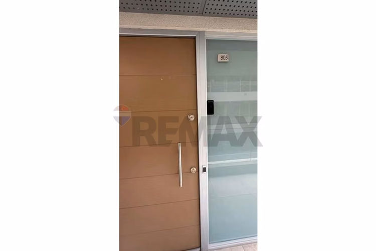 Oficina 58 m² + 2 est. av. las condes - Imagen 4