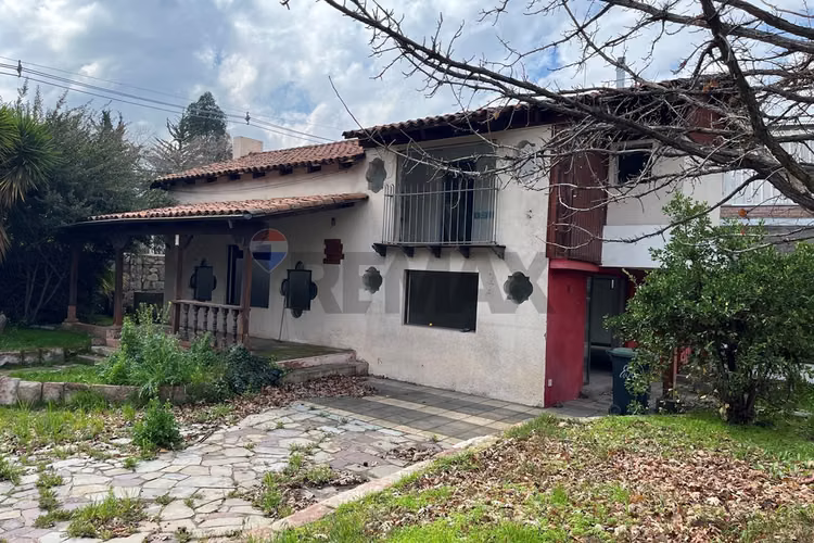 Casa con gran terreno y potencial comercial - Imagen 10