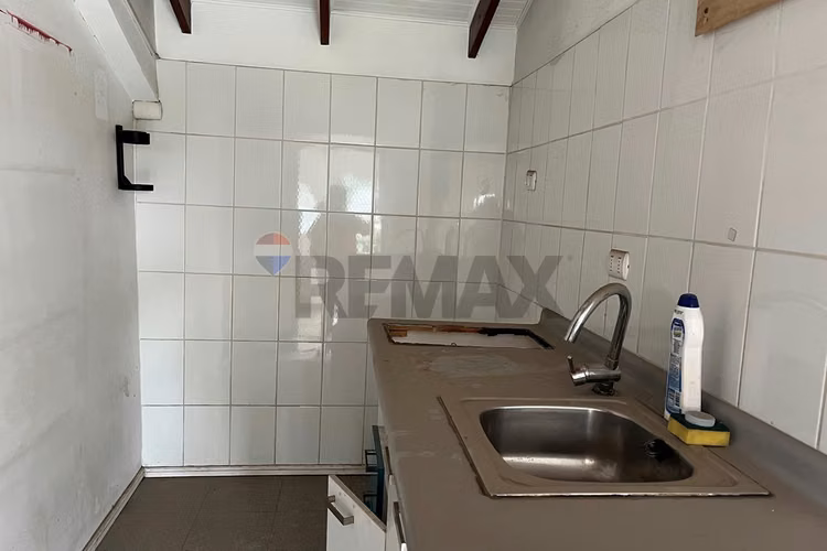 Casa con gran terreno y potencial comercial - Imagen 19