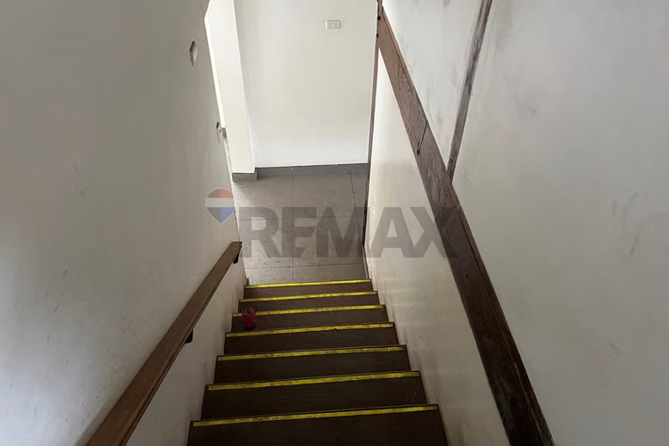 Casa con gran terreno y potencial comercial - Imagen 16