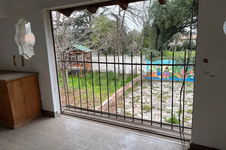 Casa con gran terreno y potencial comercial - Imagen 20