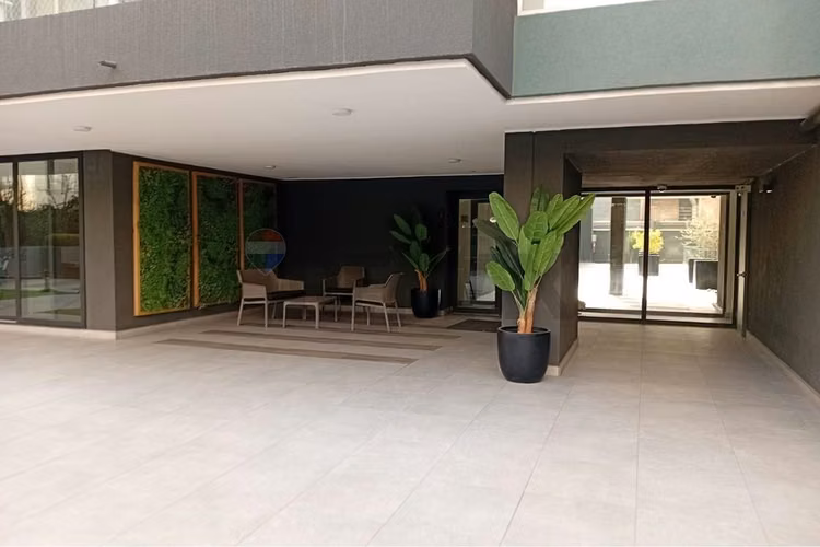 Departamento semi nuevo en  la florida - Imagen 8
