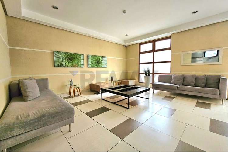 Arriendo - 2 dormitorios con estacionamiento - Imagen 21