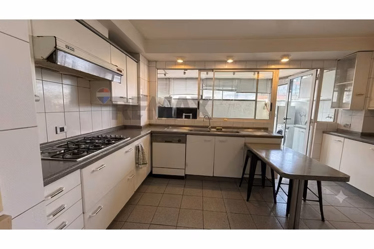 Exclusivo departamento en vitacura - Imagen 7
