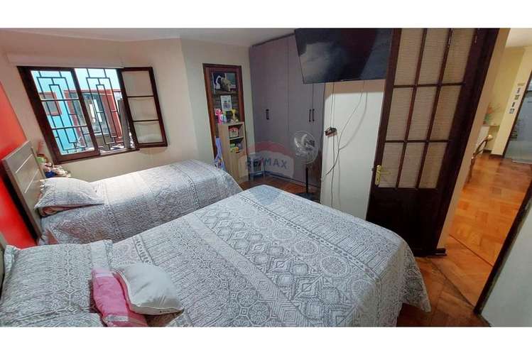 Casa remodelada con patio!! - Imagen 21