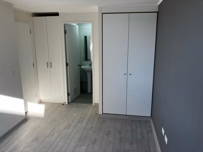 ARRIENDO DEPATAMENTO 2D/2B CON ESTACIONAMIENTO TECHADO, LODG - Imagen 5