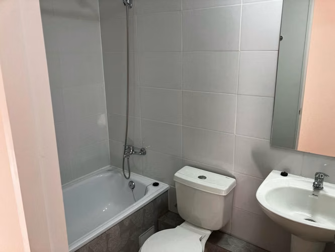 ARRIENDO DEPATAMENTO 2D/2B CON ESTACIONAMIENTO TECHADO, LODG - Imagen 8
