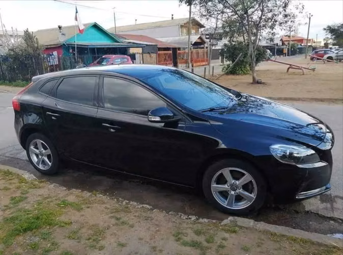Volvo v40 d2 diésel
