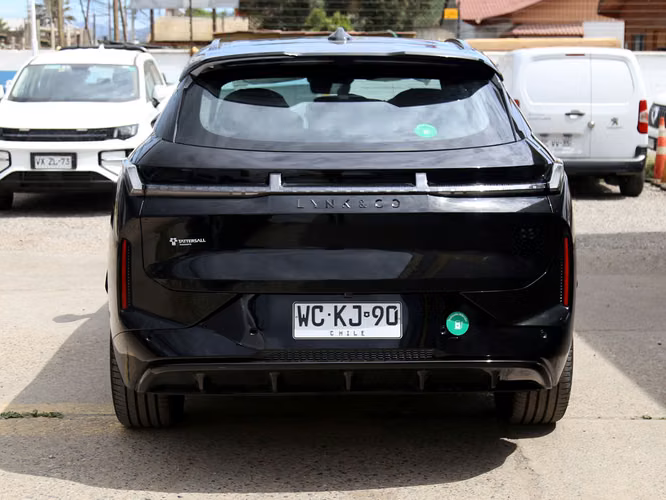 LYNK&CO 08 2027 - Imagen 7