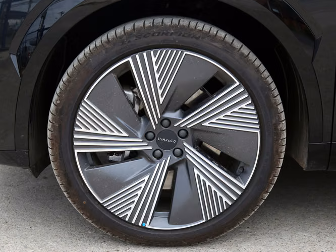 LYNK&CO 08 2027 - Imagen 11
