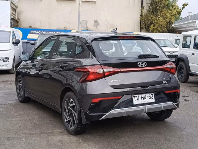 HYUNDAI I20 2025 - Imagen 10