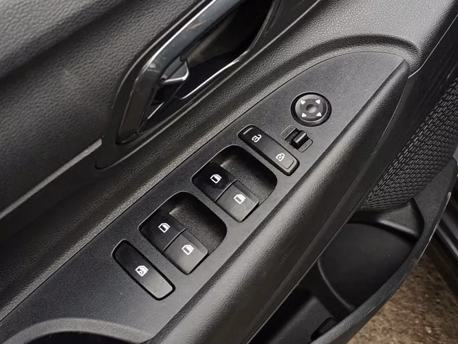 HYUNDAI I20 2025 - Imagen 12