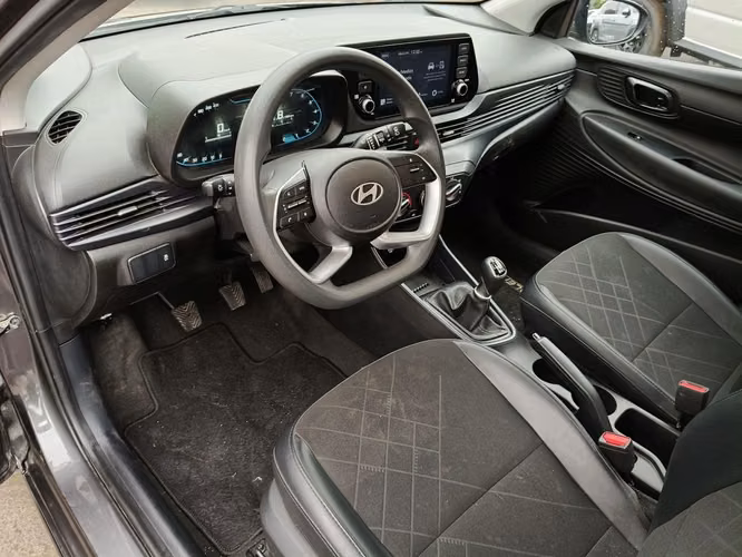 HYUNDAI I20 2025 - Imagen 16