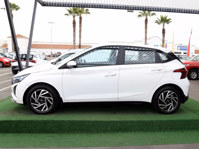 HYUNDAI I20 2025 - Imagen 5